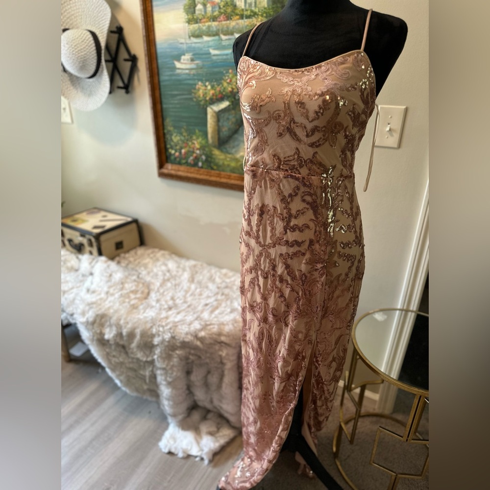 Iris Gold Spaghetti Strap Sleeveless Gown for Prom